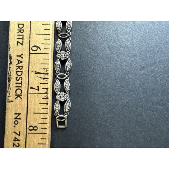 Vintage Silver Tone Rhinestone Link Bracelet Station Stackable Cocktail Coquette - Picture 4 of 6